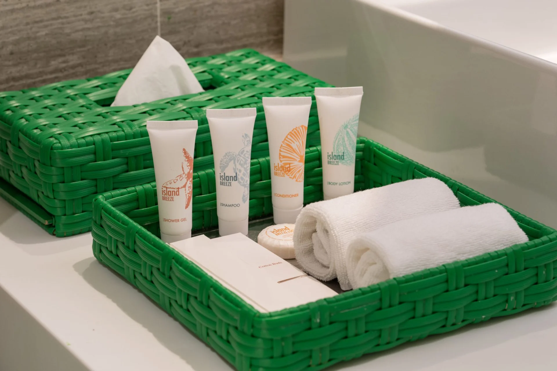 Beauty is Skin Deep: 5 Skin Care Tips Every Woman Should Know When Traveling